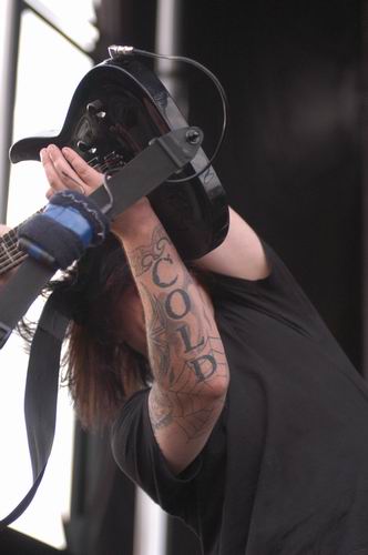 Cold at X-Fest Dayton, OH on September 14, 2003 &mdash; concert photo by Wayne Dennon