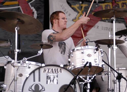 Cold at X-Fest Dayton, OH on September 14, 2003 &mdash; concert photo by Wayne Dennon