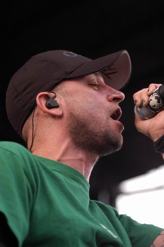 Cold at X-Fest Dayton, OH on September 14, 2003 &mdash; concert photo by Wayne Dennon
