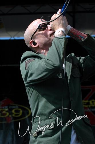 Cold at X-Fest Dayton, OH on September 18, 2005 &mdash; concert photo by Wayne Dennon