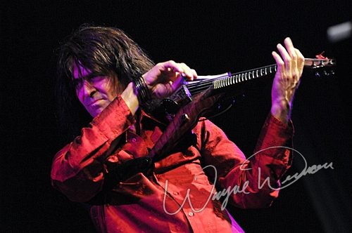 Mark Wood & Jeff Plate concert photo by Wayne Dennon
