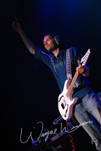 Paul Gilbert at Taft Theatre Cincinnati, OH on March 25, 2007 &mdash; concert photo by Wayne Dennon
