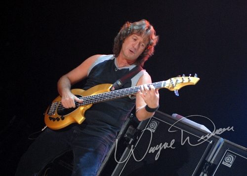 John Petrucci at Taft Theatre Cincinnati, OH on March 25, 2007 &mdash; concert photo by Wayne Dennon