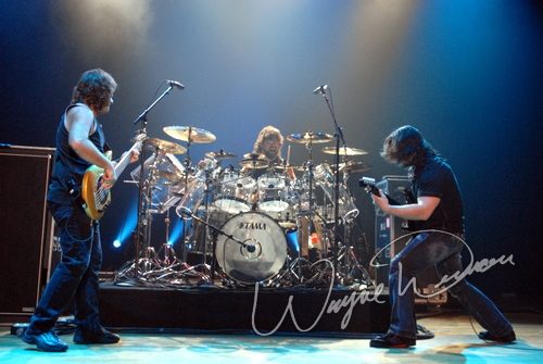 John Petrucci at Taft Theatre Cincinnati, OH on March 25, 2007 &mdash; concert photo by Wayne Dennon