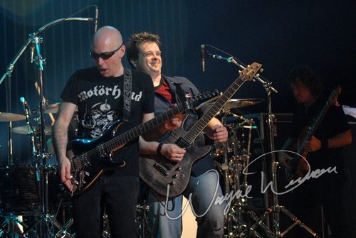 G3 at Taft Theatre Cincinnati, OH on March 25, 2007 &mdash; concert photo by Wayne Dennon