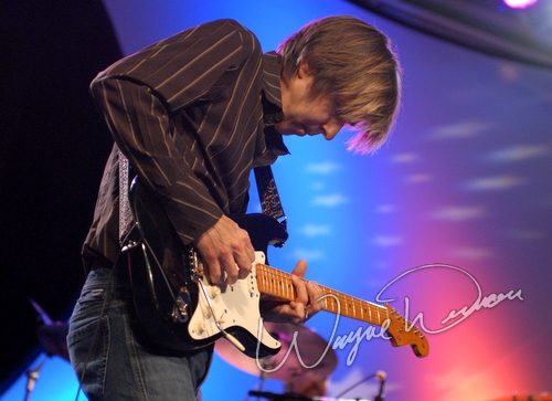 Eric Johnson at Dallas Market Hall Dallas, TX on April 21, 2007 &mdash; concert photo by Wayne Dennon