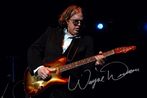 Joe Bonamassa at Madison Theater Covington, KY on November 11, 2007 &mdash; concert photo by Wayne Dennon