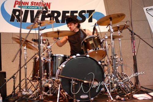 Operator at Riverfest 07 Cincinnati, OH on September 2, 2007 &mdash; concert photo by Wayne Dennon