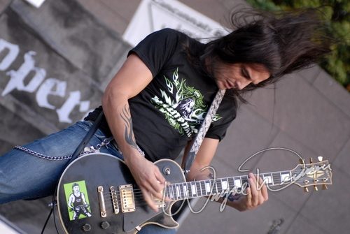 Operator at Riverfest 07 Cincinnati, OH on September 2, 2007 &mdash; concert photo by Wayne Dennon