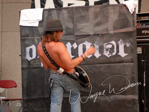 Operator at Riverfest 07 Cincinnati, OH on September 2, 2007 &mdash; concert photo by Wayne Dennon