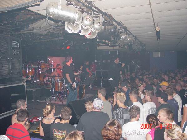 The Color Red at Alrosa Villa Columbus, OH on September 21, 2002 &mdash; concert photo by Wayne Dennon