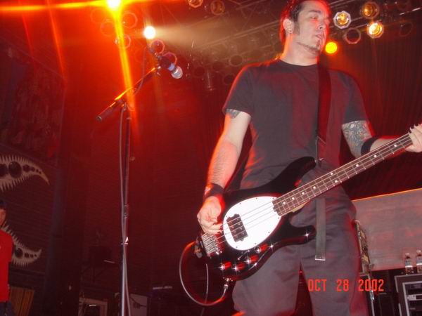 The Color Red at House Of Blues Chicago, IL on October 29, 2002 &mdash; concert photo by Wayne Dennon