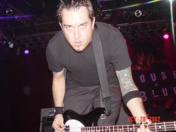 The Color Red at House Of Blues Chicago, IL on October 29, 2002 &mdash; concert photo by Wayne Dennon