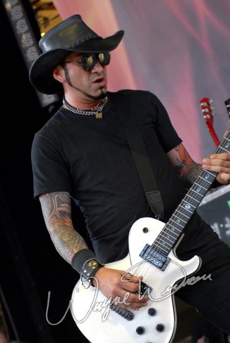 Hellyeah at Verizon Wireless Music Center Noblesville, IN on August 10, 2007 &mdash; concert photo by Wayne Dennon