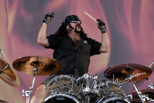 Hellyeah at Verizon Wireless Music Center Noblesville, IN on August 10, 2007 &mdash; concert photo by Wayne Dennon
