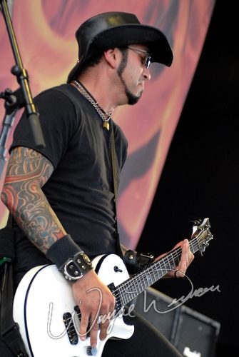 Hellyeah at Verizon Wireless Music Center Noblesville, IN on August 10, 2007 &mdash; concert photo by Wayne Dennon
