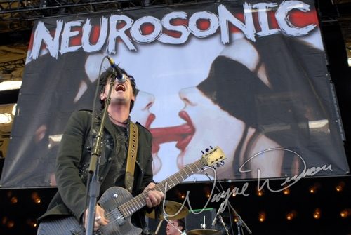 Neurosonic at Verizon Wireless Music Center Noblesville, IN on August 10, 2007 &mdash; concert photo by Wayne Dennon