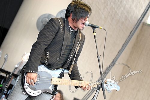 Neurosonic at Verizon Wireless Music Center Noblesville, IN on August 10, 2007 &mdash; concert photo by Wayne Dennon