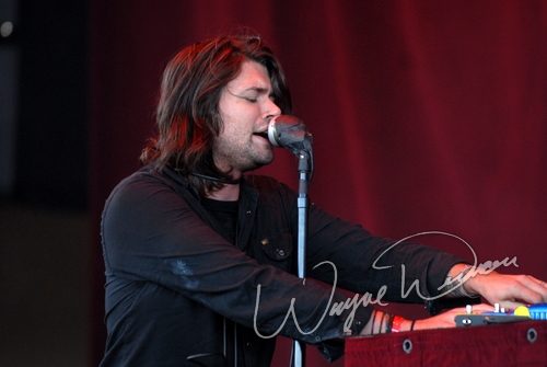 Taking Back Sunday at Verizon Wireless Music Center Noblesville, IN on August 31, 2007 &mdash; concert photo by Wayne Dennon