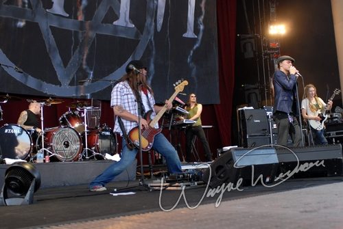 HIM at Verizon Wireless Music Center Noblesville, IN on August 31, 2007 &mdash; concert photo by Wayne Dennon