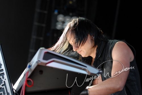 Julien-K at Verizon Wireless Music Center Noblesville, IN on August 31, 2007 &mdash; concert photo by Wayne Dennon