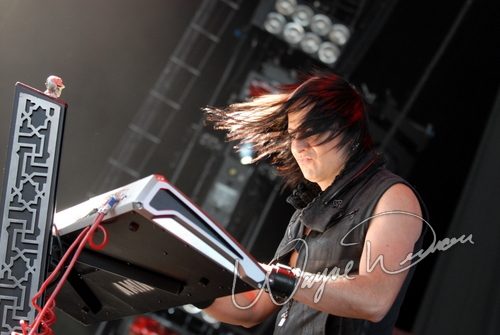 Julien-K at Verizon Wireless Music Center Noblesville, IN on August 31, 2007 &mdash; concert photo by Wayne Dennon