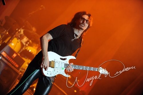 Steve Vai at Taft Theatre Cincinnati, OH on November 17, 2010 &mdash; concert photo by Wayne Dennon