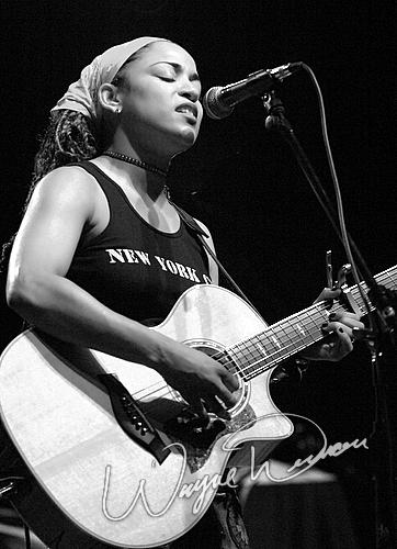 Danielia Cotton at Lifestyle Communities Pavilion Columbus, OH on November 15, 2005 &mdash; concert photo by Wayne Dennon