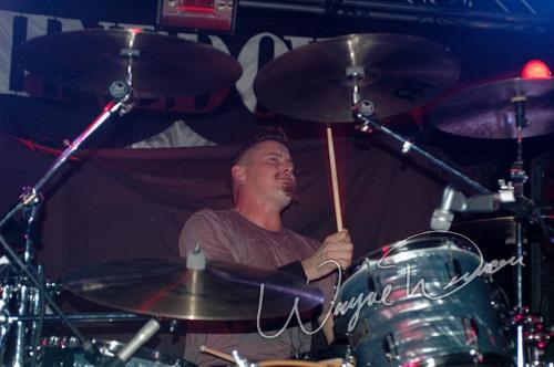 Crossfade at Jillian's Louisville, KY on September 8, 2004 &mdash; concert photo by Wayne Dennon