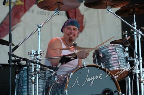 Crossfade at X-Fest Dayton, OH on September 19, 2004 &mdash; concert photo by Wayne Dennon