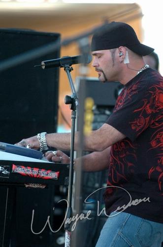 Crossfade at X-Fest Dayton, OH on September 19, 2004 &mdash; concert photo by Wayne Dennon