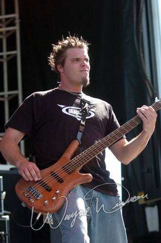 Crossfade at X-Fest Dayton, OH on September 19, 2004 &mdash; concert photo by Wayne Dennon