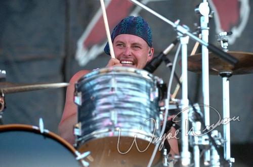 Crossfade at X-Fest Dayton, OH on September 19, 2004 &mdash; concert photo by Wayne Dennon