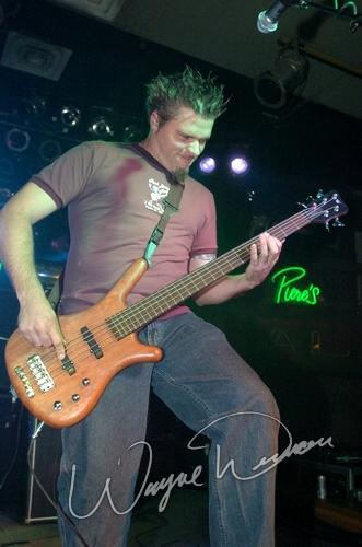 Crossfade at Piere's Fort Wayne, IN on September 21, 2004 &mdash; concert photo by Wayne Dennon