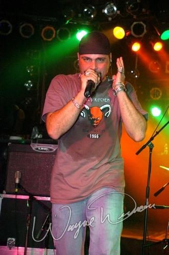 Crossfade at Piere's Fort Wayne, IN on September 21, 2004 &mdash; concert photo by Wayne Dennon