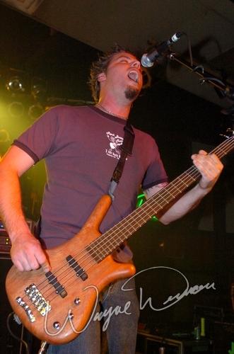 Crossfade at Piere's Fort Wayne, IN on September 21, 2004 &mdash; concert photo by Wayne Dennon