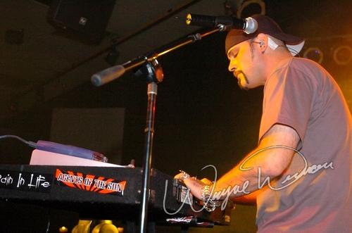 Crossfade at Piere's Fort Wayne, IN on September 21, 2004 &mdash; concert photo by Wayne Dennon