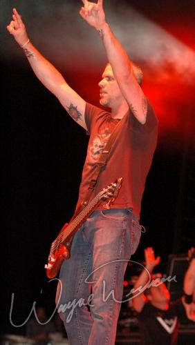 Crossfade at Arts, Beats & Eats Pontiac, MI on September 2, 2005 &mdash; concert photo by Wayne Dennon