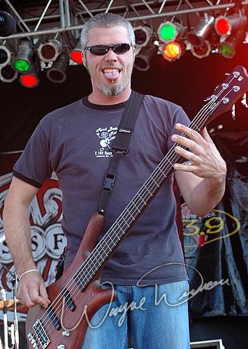 Crossfade at X-Fest Dayton, OH on September 18, 2005 &mdash; concert photo by Wayne Dennon