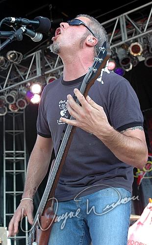 Crossfade at X-Fest Dayton, OH on September 18, 2005 &mdash; concert photo by Wayne Dennon