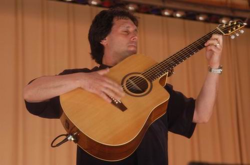 Peppino D'Agostino at Unknown Venue Somewhere, US on June 24, 2003 &mdash; concert photo by Wayne Dennon