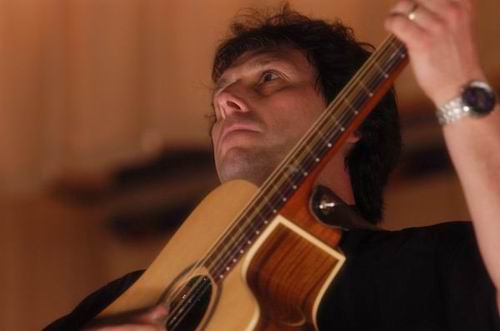 Peppino D'Agostino at Unknown Venue Somewhere, US on June 24, 2003 &mdash; concert photo by Wayne Dennon