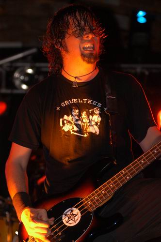40 Below Summer at Woodshock Music Festival Bellefontaine, OH on August 9, 2003 &mdash; concert photo by Wayne Dennon