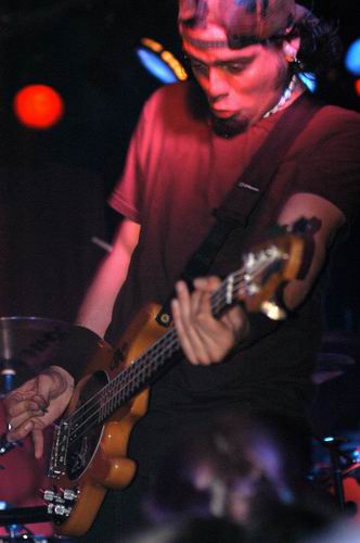 40 Below Summer at Alrosa Villa Columbus, OH on September 9, 2003 &mdash; concert photo by Wayne Dennon
