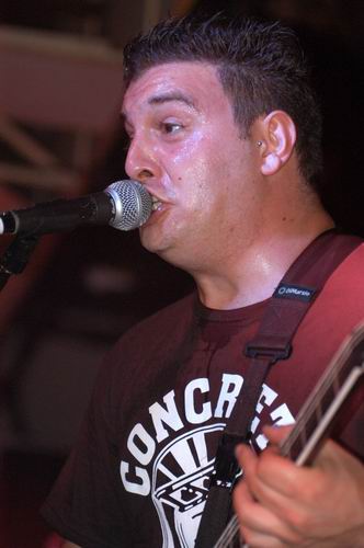 40 Below Summer at Alrosa Villa Columbus, OH on September 9, 2003 &mdash; concert photo by Wayne Dennon