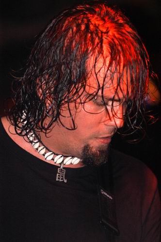 40 Below Summer at Alrosa Villa Columbus, OH on September 9, 2003 &mdash; concert photo by Wayne Dennon