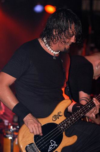 40 Below Summer at Alrosa Villa Columbus, OH on September 9, 2003 &mdash; concert photo by Wayne Dennon