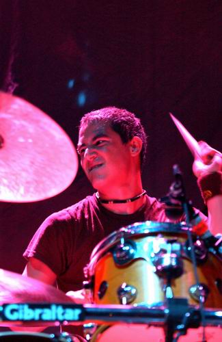 40 Below Summer at Newport Music Hall Columbus, OH on October 12, 2003 &mdash; concert photo by Wayne Dennon