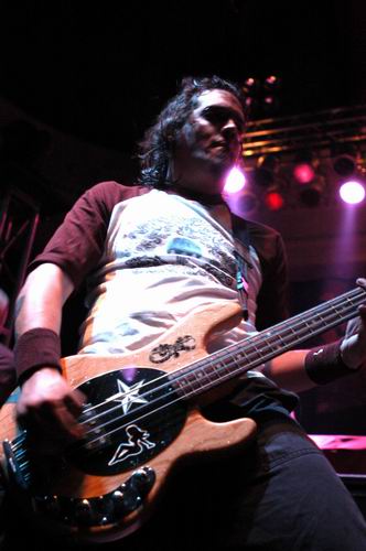 40 Below Summer at Newport Music Hall Columbus, OH on October 12, 2003 &mdash; concert photo by Wayne Dennon