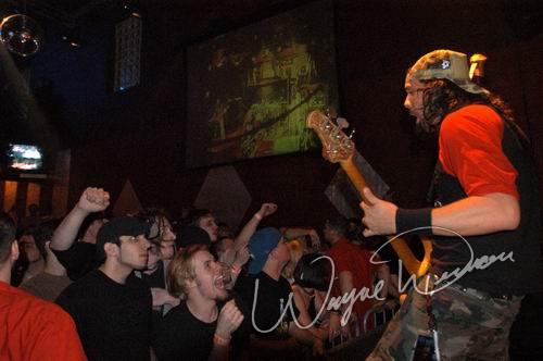 40 Below Summer at Inferno Bar Murfreesboro, TN on March 17, 2004 &mdash; concert photo by Wayne Dennon